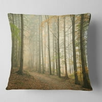 Патека за дизајн во магливата есенска шума - Фотографија на пејзаж Фрли перница - 18х18