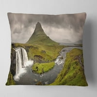 DesignArt Kirkjufell Водопади во Grundarfjordur - пејзаж печатена перница за фрлање - 16x16